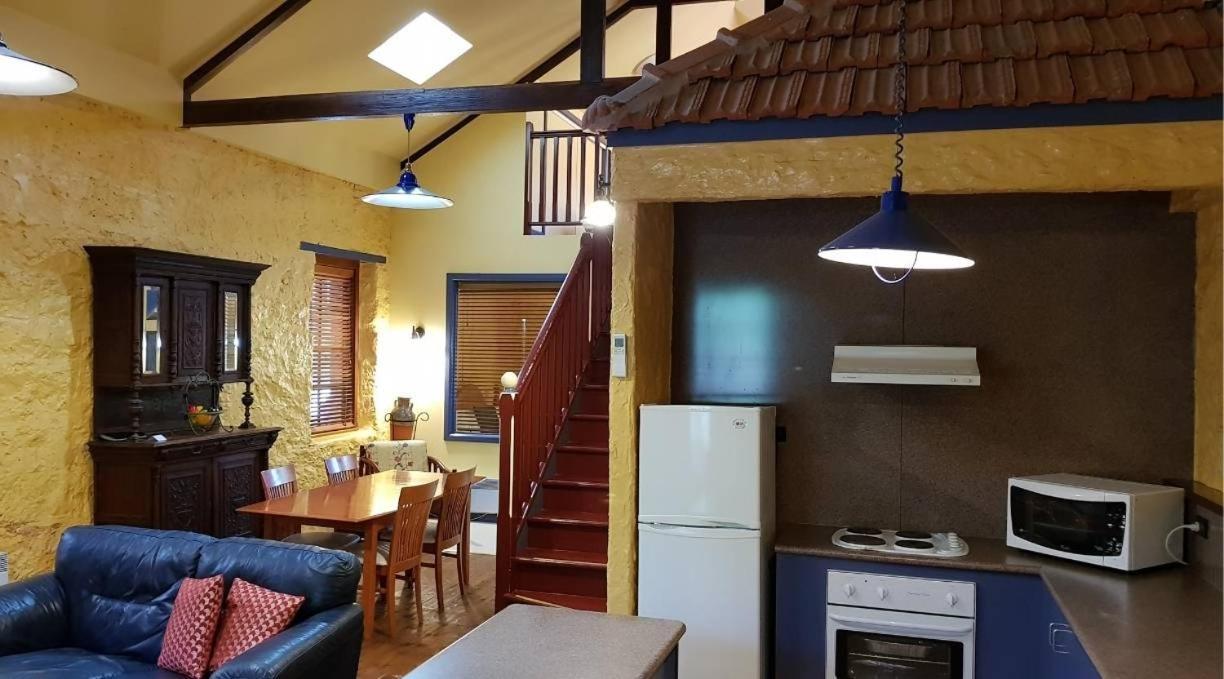 The Camperdown Mill Aparthotel Bagian luar foto