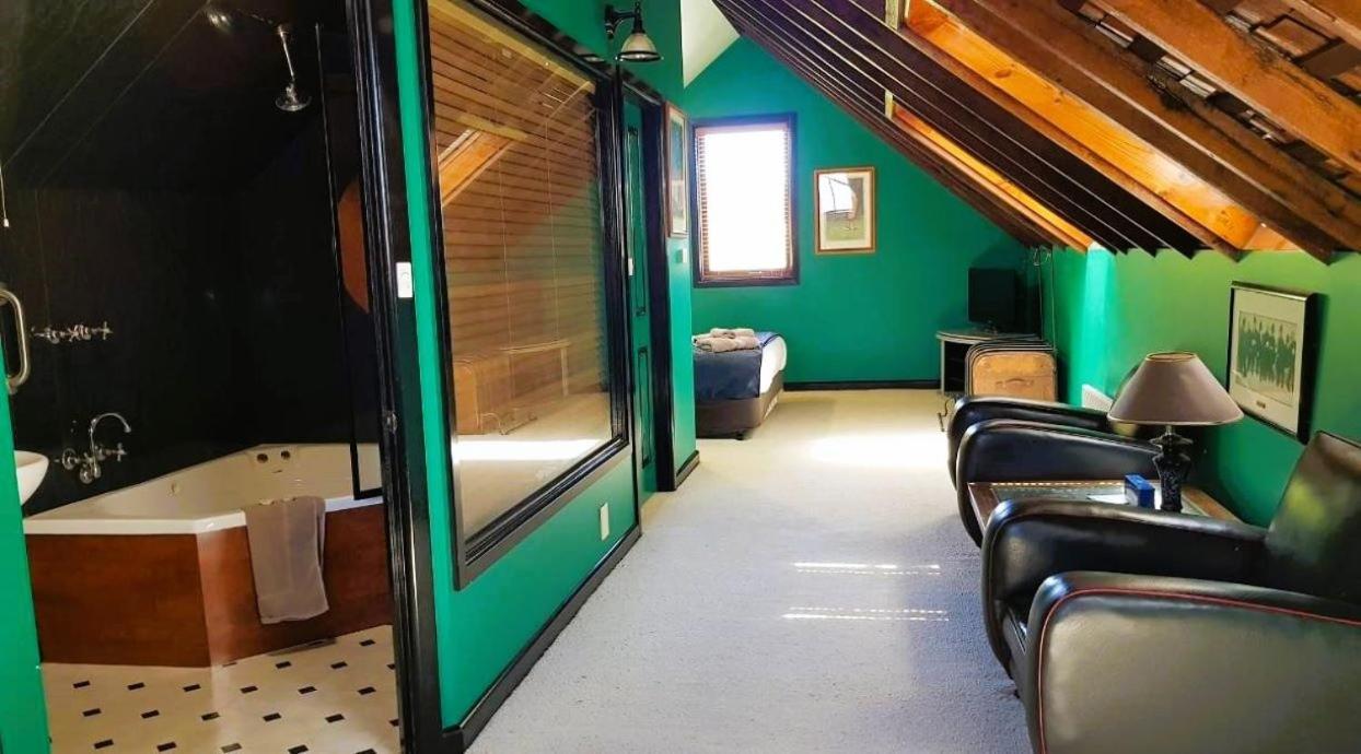 The Camperdown Mill Aparthotel Bagian luar foto