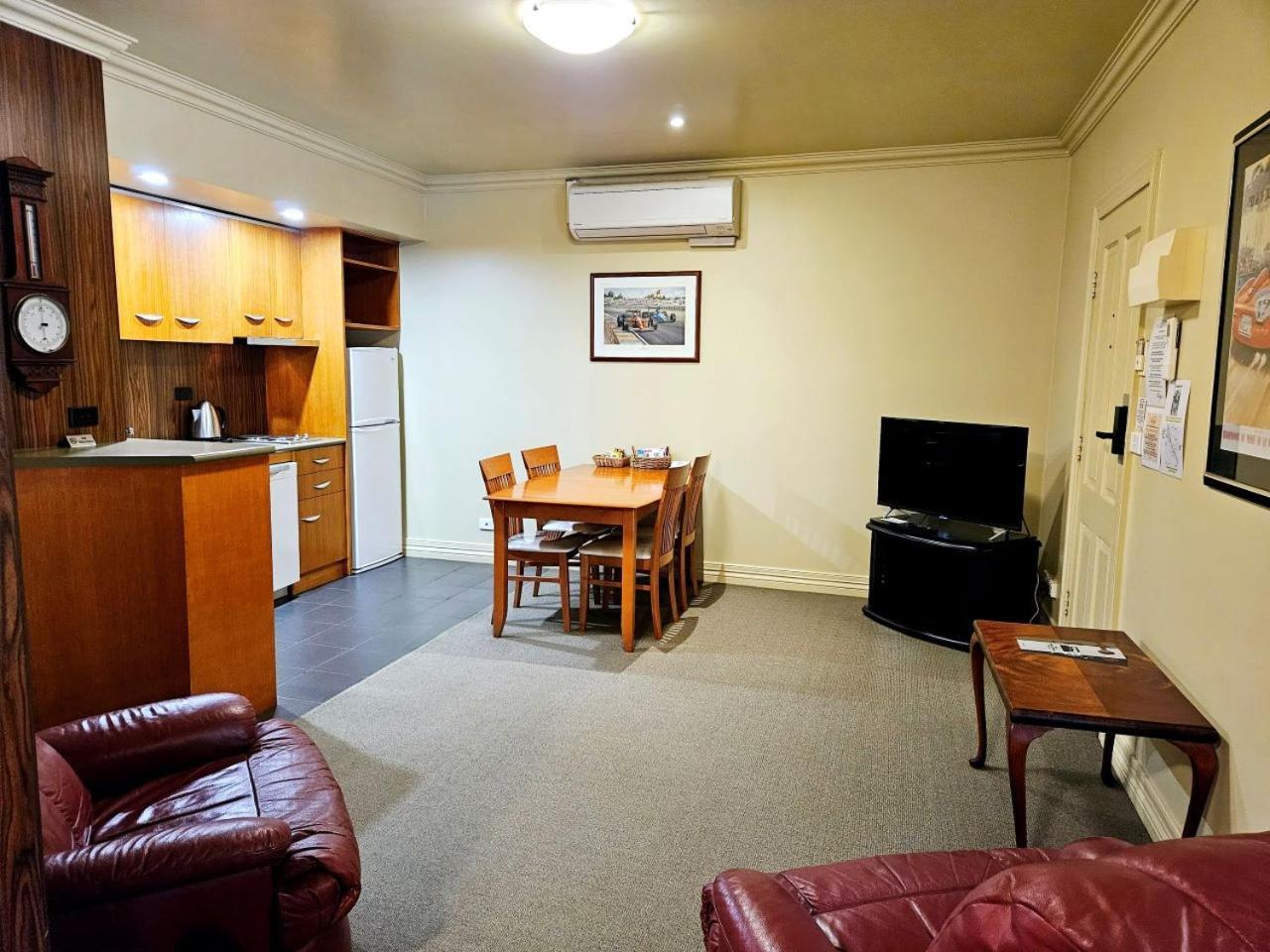 The Camperdown Mill Aparthotel Bagian luar foto